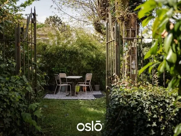 Maison 8 pièces 180 m²