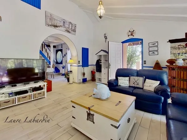 Maison en pierre de 155m2 - 4 chambres - à BIRAC SUR TREC (47)