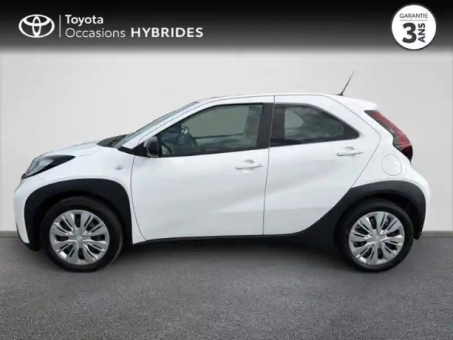 Toyota Aygo X 1.0 vvt-i 72ch dynamic my23 — photo 10