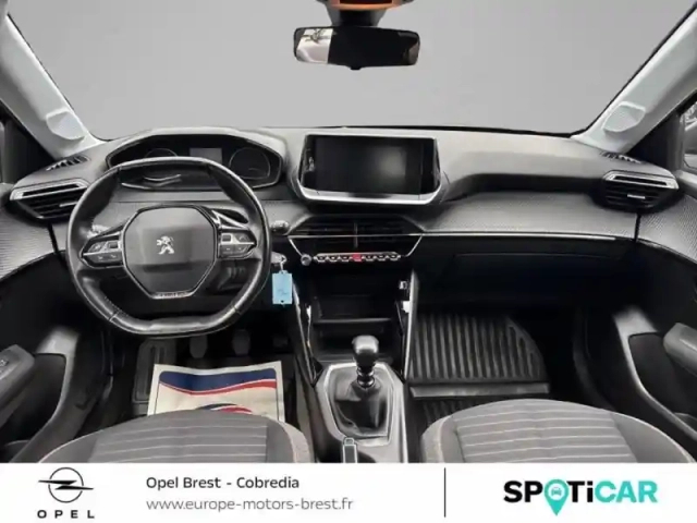 Peugeot 208 1.2 puretech 100ch s&amp;s active — photo 7