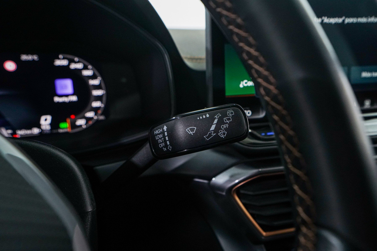 Cupra Leon — photo 19
