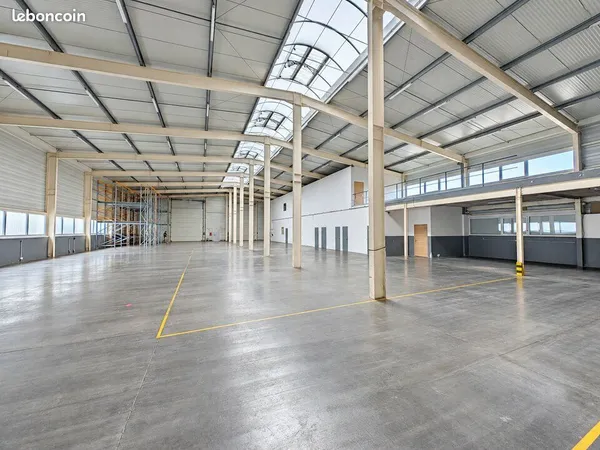 LOCAL D'ACTIVITE 1295 m² REIMS