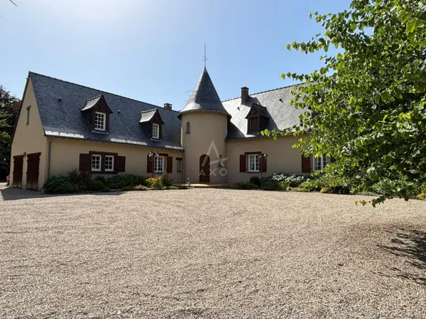 Maison 14 pièces 412 m²