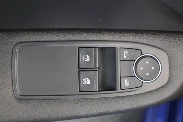 Renault Clio tce 90 — photo 60