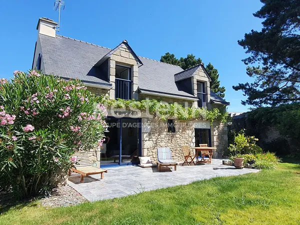 Maison de qualité à vendre à Arzon 136 m², littoral et commer