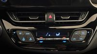 Toyota C-Hr 184h Distinctive 2WD E-CVT MY22 — photo 26