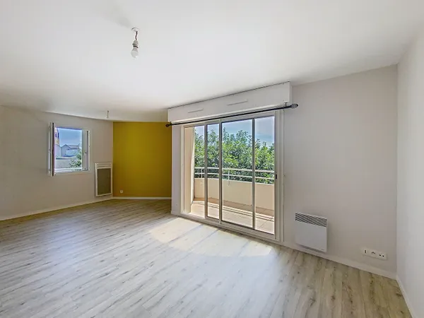 SPACIEUX T3 DUPLEX GUIDEL CENTRE
