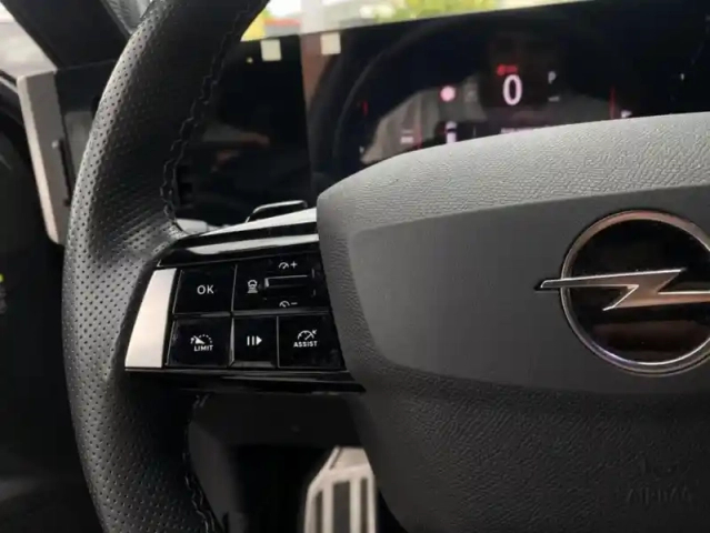 Opel Astra vi 1.2 turbo 130ch auto gs — photo 7