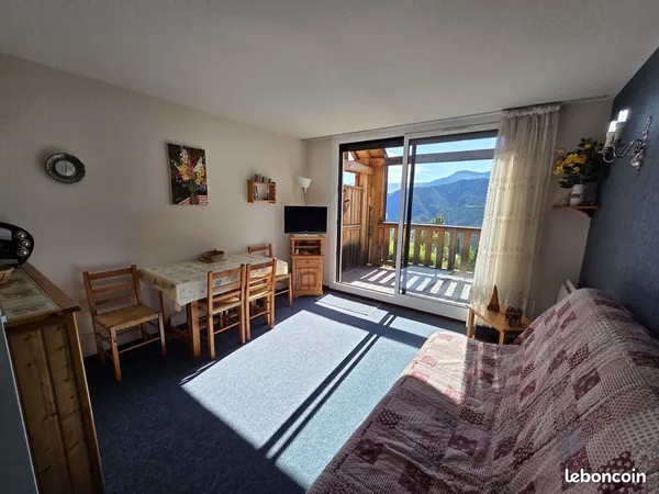Studio 1 pièce 25 m²
