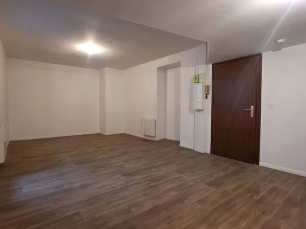 Appartement 1 pièce 56 m²