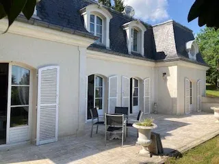 Maison 7 pièces 180 m²