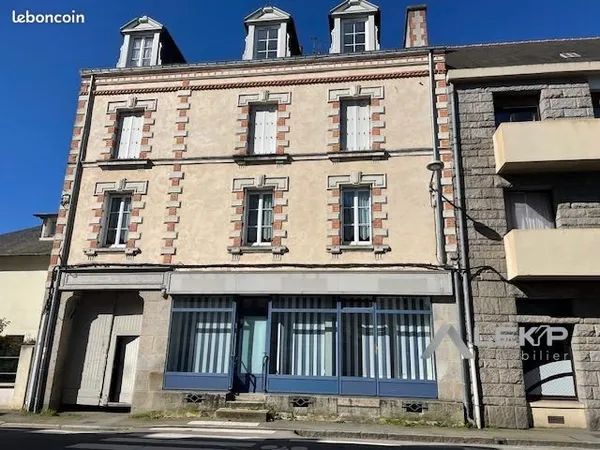 Immeuble 65 m²