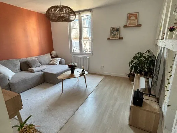 Appartement T4 duplex - 62m2 - Centre ville Bourges