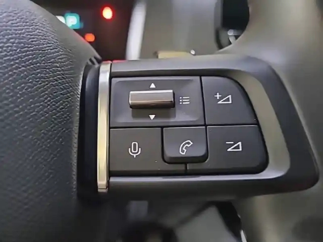 Citroën C4 puretech 130 s&amp;s eat8 — photo 32