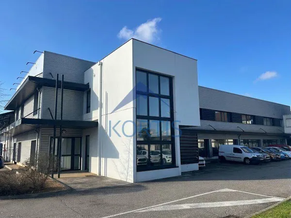 Bureau 1428 m²