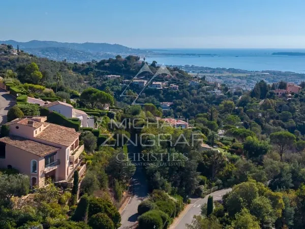 Mandelieu la Napoule - PROPRIÉTÉ VUE MER DANS DOMAINE PRIVÉ - Proche Cannes