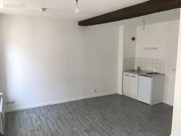 Studio 1 pièce 22 m²