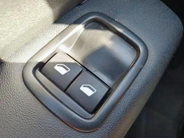 Citroën C3 bluehdi 100 bvm6 — photo 45