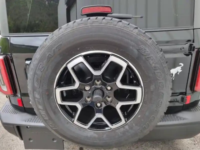 Ford Bronco 2.7 v6 ecoboost 335ch outer banks powershift — photo 13