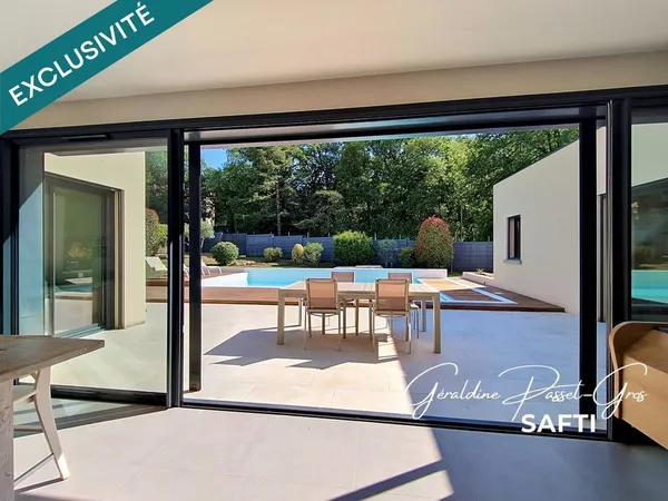 Maison contemporaine d'exception  Esprit villa architecte