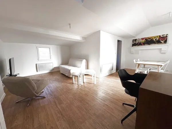 Élégant T2 meublé au coeur du quartier Victoire