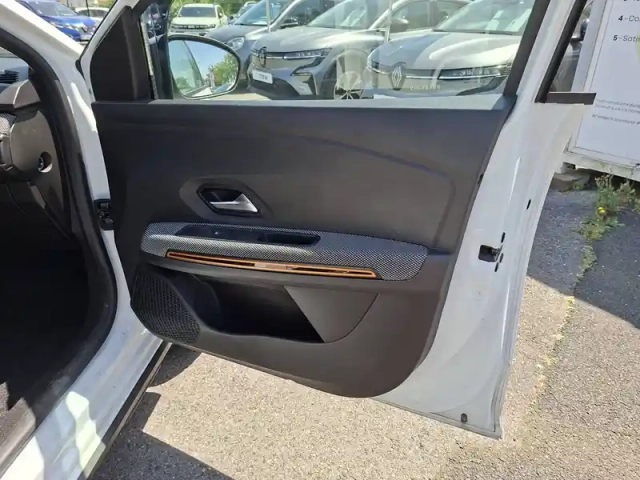 Dacia Sandero tce 90 cvt - 22 — photo 22