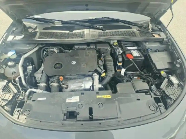 Peugeot 308 bluehdi 130ch s&amp;s eat8 allure — photo 7