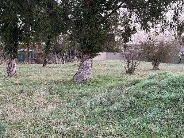 Terrain constructible 1100 m²