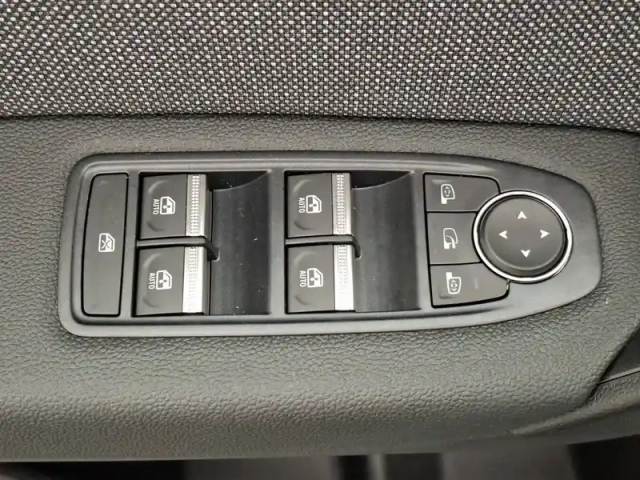 Renault Symbioz e-tech full hybrid 160 ch — photo 33