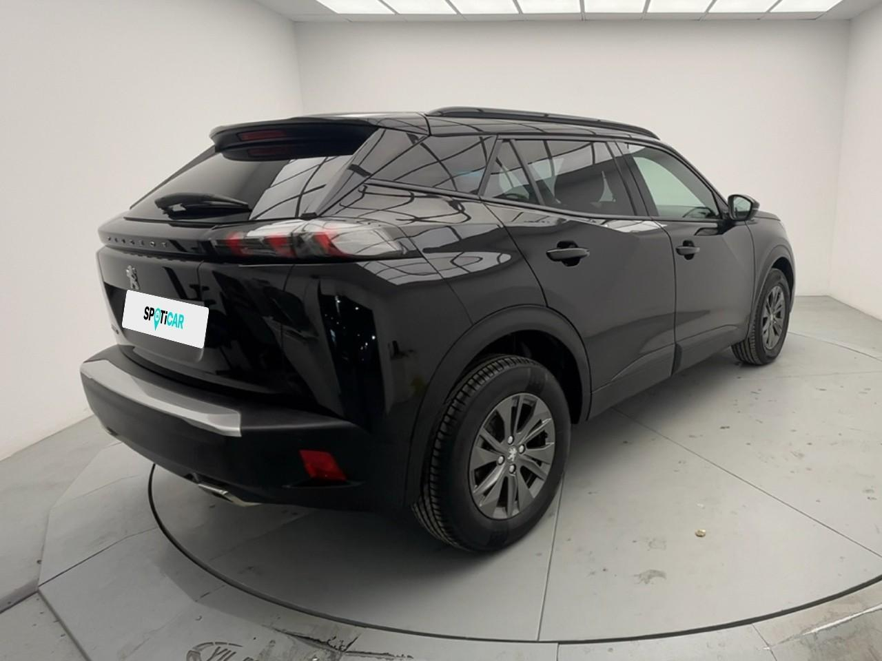 Peugeot 2008 puretech 130 s&s eat8 style — photo 5