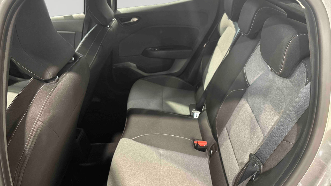 Renault Clio Blue dCi 100 ch GSR2 — photo 12