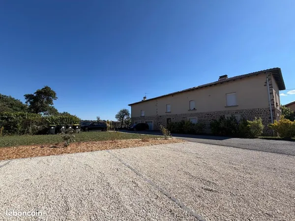Immeuble de rapport 20 pièces 332 m²