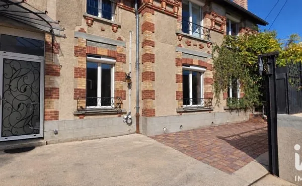 Vente Maison de village 8 pièces
