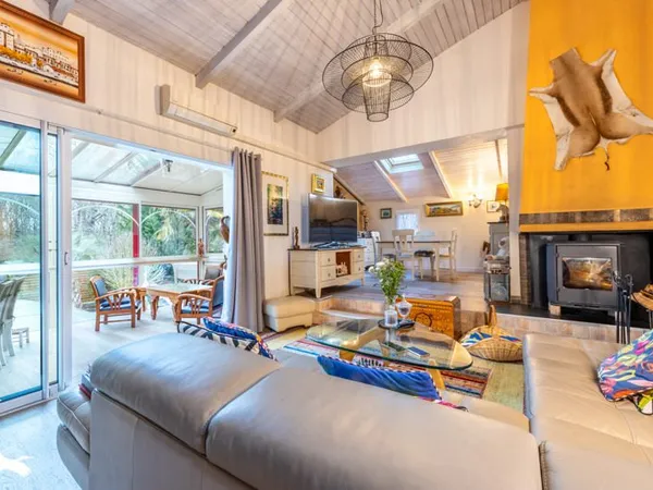 Maison 5 pièces 154 m²