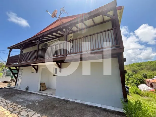 Maison 7 pièces 180 m²