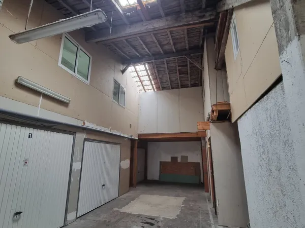 Local d’activité et entrepôt Vente Talence   473100€