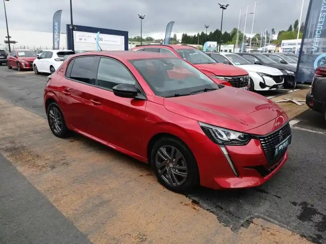 Peugeot 208 puretech 100 s&amp;s eat8 — photo 3