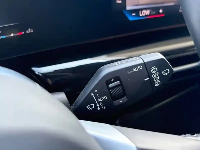 Bmw X1 sdrive 18i 136ch dkg7 — photo 20