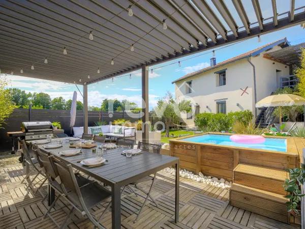 Maison de 133m2 sur 347m2 de terrain avec piscine