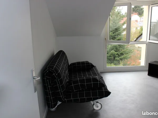 Studio meuble quartier proce