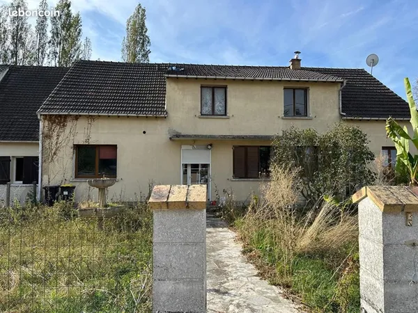 Maison 10 pièces 300 m²