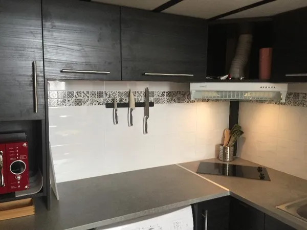 Appartement Studio BORDEAUX - 23 m2 - 690 Euros TTC