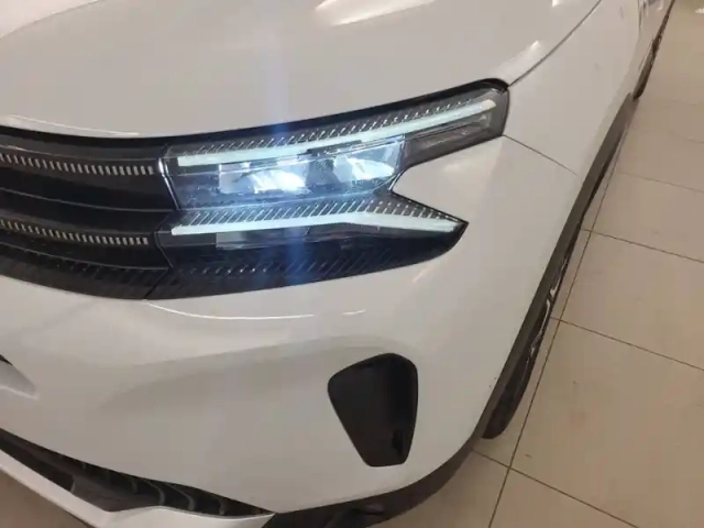 Citroën C5 Aircross hybride 145 e-dcs6 — photo 16