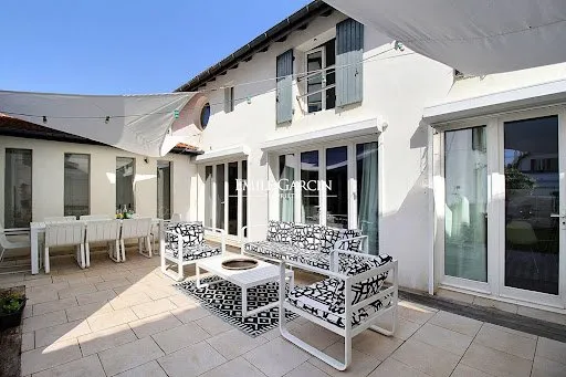Maison 6 pièces 150 m²