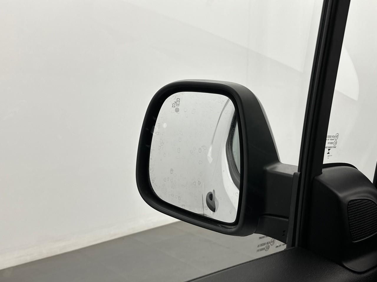 Citroën Berlingo van m diesel 100 ch manuelle — photo 15