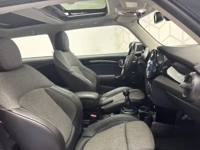Mini Mini hatch 3 portes cooper 136 ch — photo 81