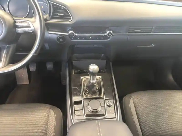 Mazda Cx-30 2.0l skyactiv-g m hybrid 122 ch 4x2 bvm6 — photo 11