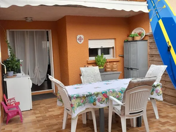 Pavillon meublé(saison hivernable) 60m² à Valras-Plage