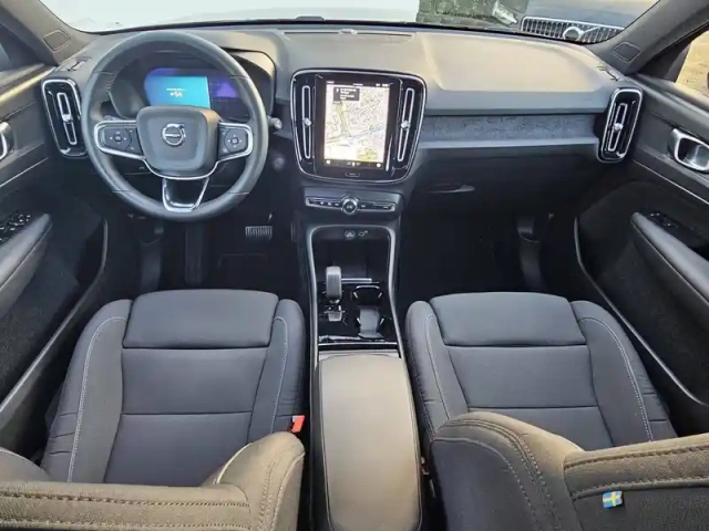 Volvo Xc40 recharge 231 ch 1edt — photo 7
