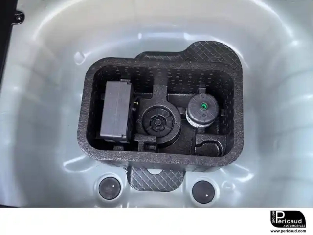 Hyundai I20 1.0 t-gdi 100 dct-7 hybrid 48v — photo 23